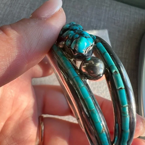 Large Native American Navajo Turquoise Sterling Silver Bangle